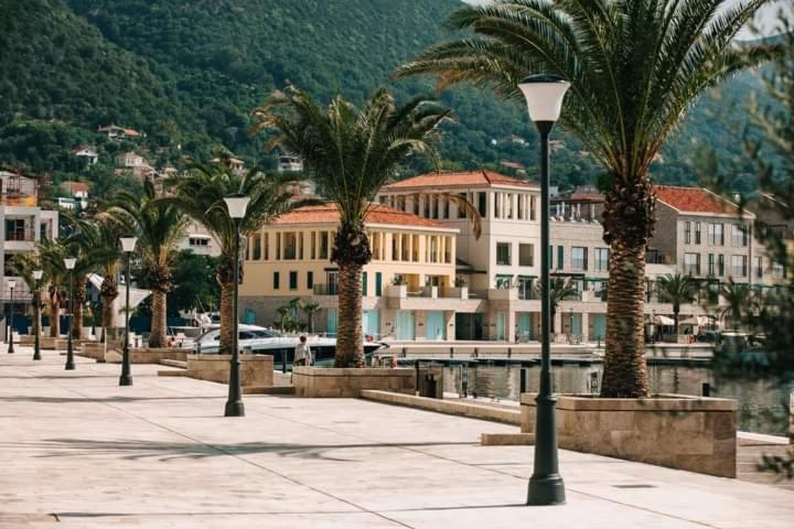 Blue Sea Lejlighed Herceg Novi Eksteriør billede