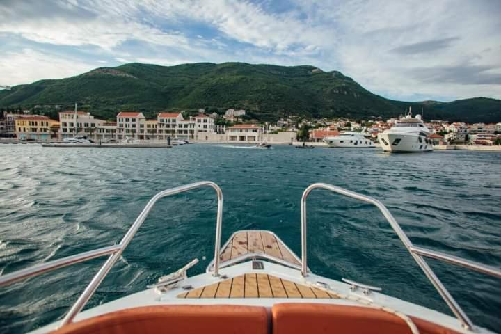 Blue Sea Lejlighed Herceg Novi Eksteriør billede