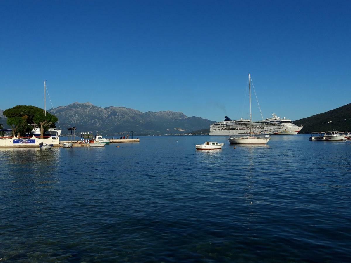 Blue Sea Lejlighed Herceg Novi Eksteriør billede